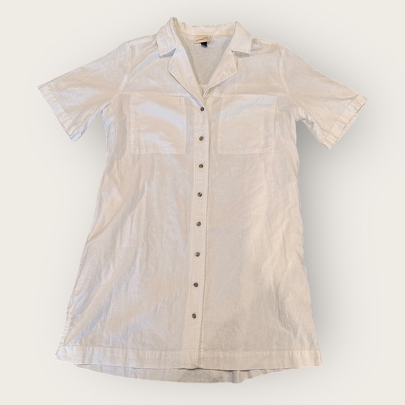 Universal Thread Short Sleeve Button-Front Shirtdress - Picture 4 of 7